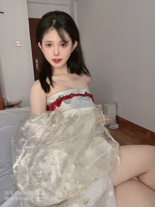 倦倦喵_汉服_23