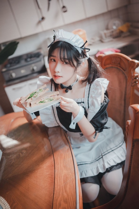 sonson-DJAWA-Maid-Mansion-No6-92P-023