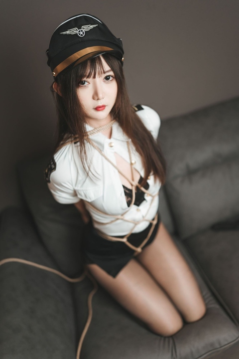 51酱-九月制服