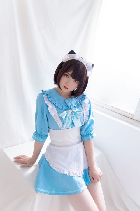 古川-蓝色猫耳白丝女仆