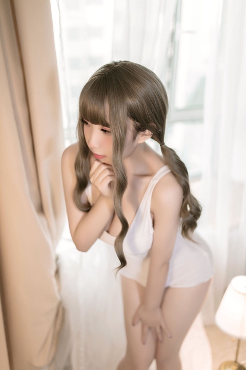 猫田圣奈奈-白色死库水