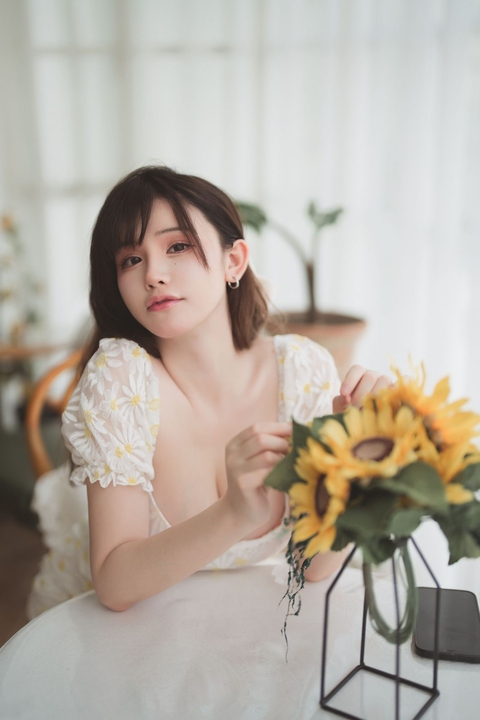 前羽-夏-鸣潮