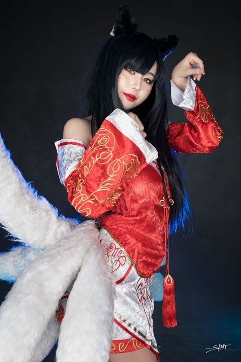 Yuna(윤아)-SAINT-Photolife-cosplay-Original-Ahri