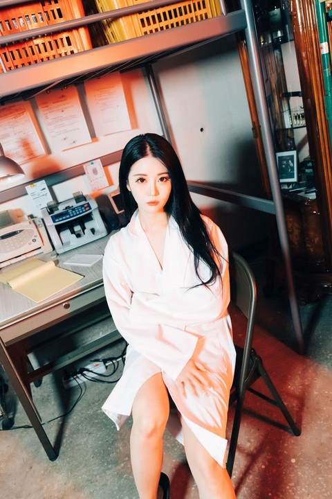 Bomi-Loozy-Secret-Treatment