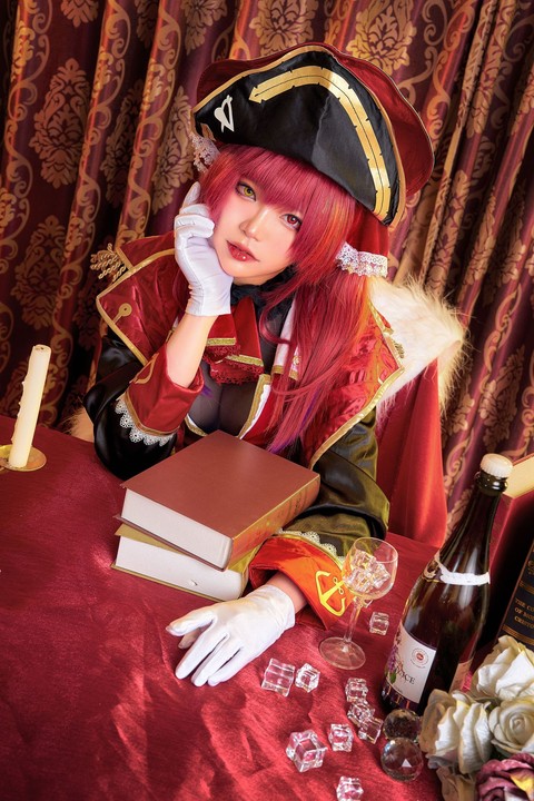 ZinieQ-Hololive-Marine-Houshou