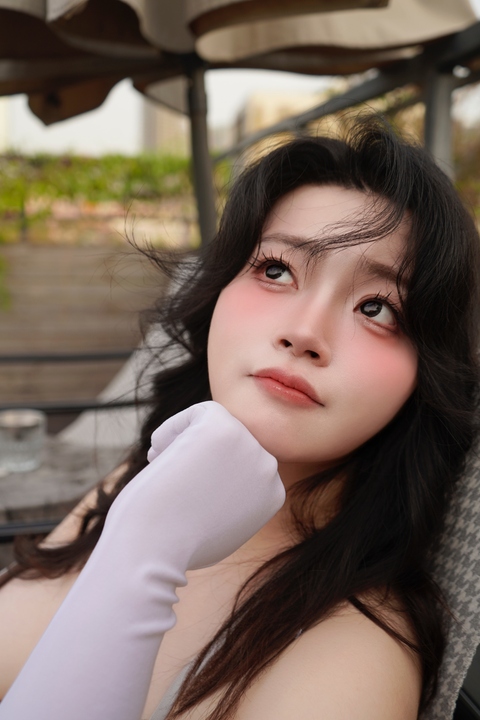 毛毛帽银色珍珠[176P-3.31GB]写真图包下载：冷系视觉＋柔光美感-漫图社