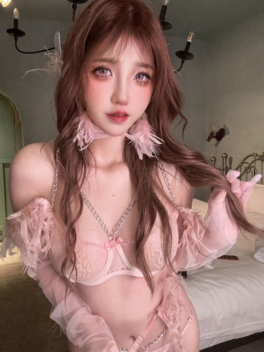 图片[2]-阿薰kaOri – 长大的羽毛 [86P-6V-694MB] 套图下载｜轻柔系写真完整介绍