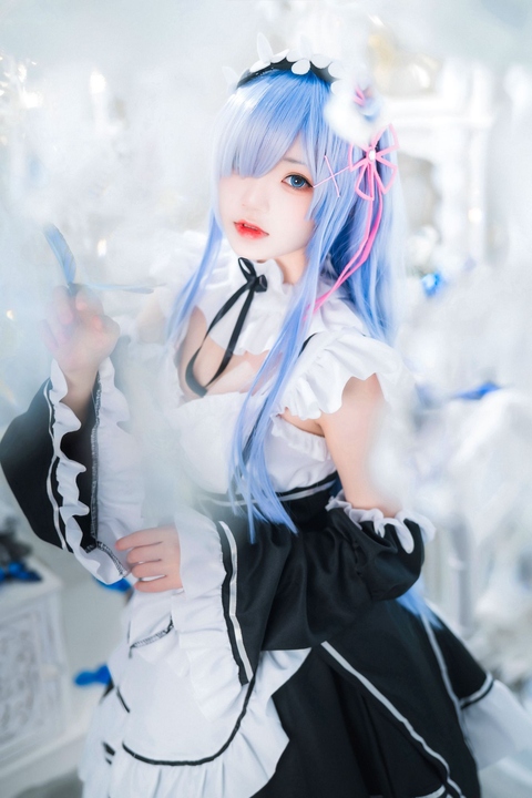 桜桃喵-长发蕾姆02