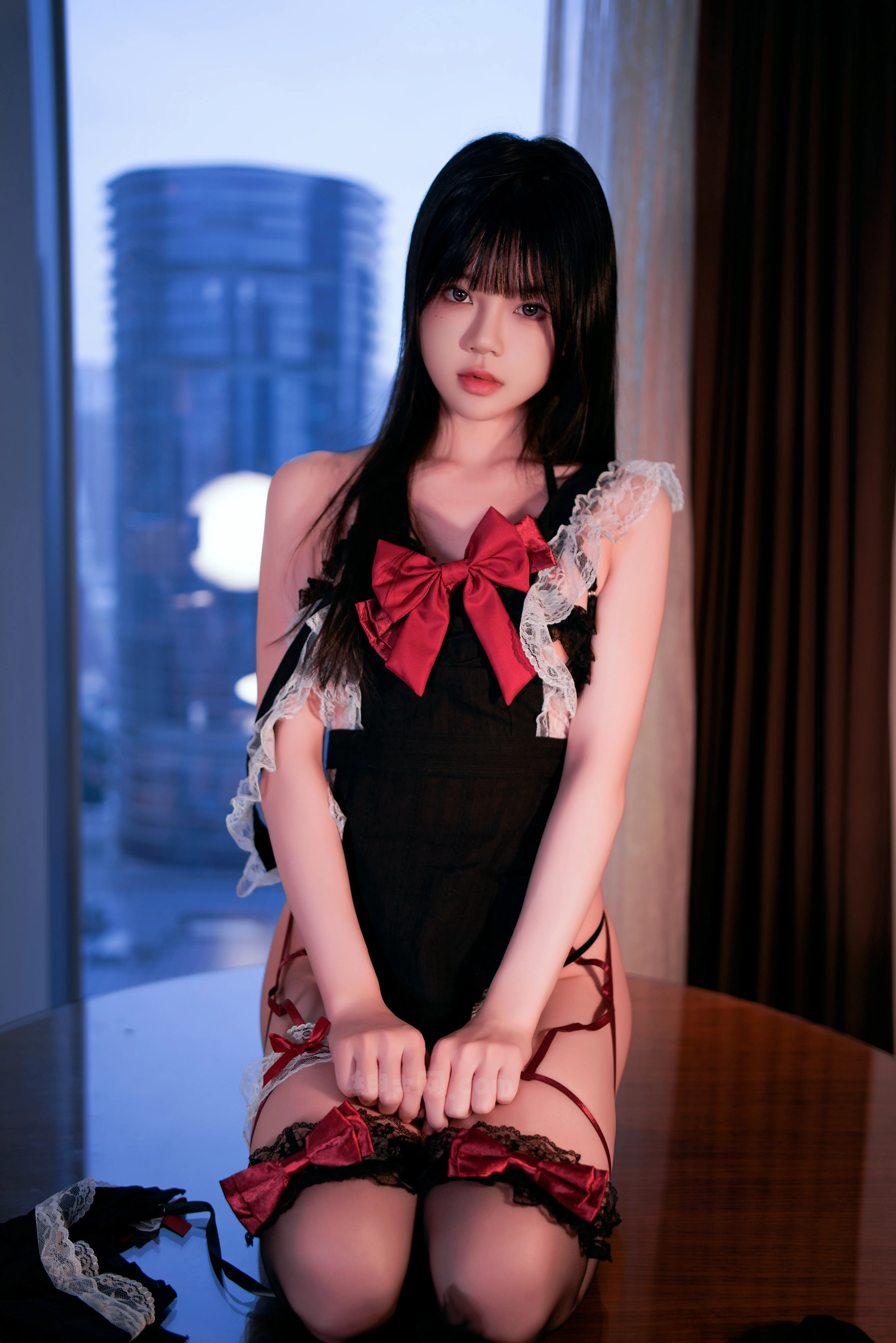 探索樱桃喵的蝴蝶结写真套图：72张可爱风cosplay瞬间下载分享-漫图社