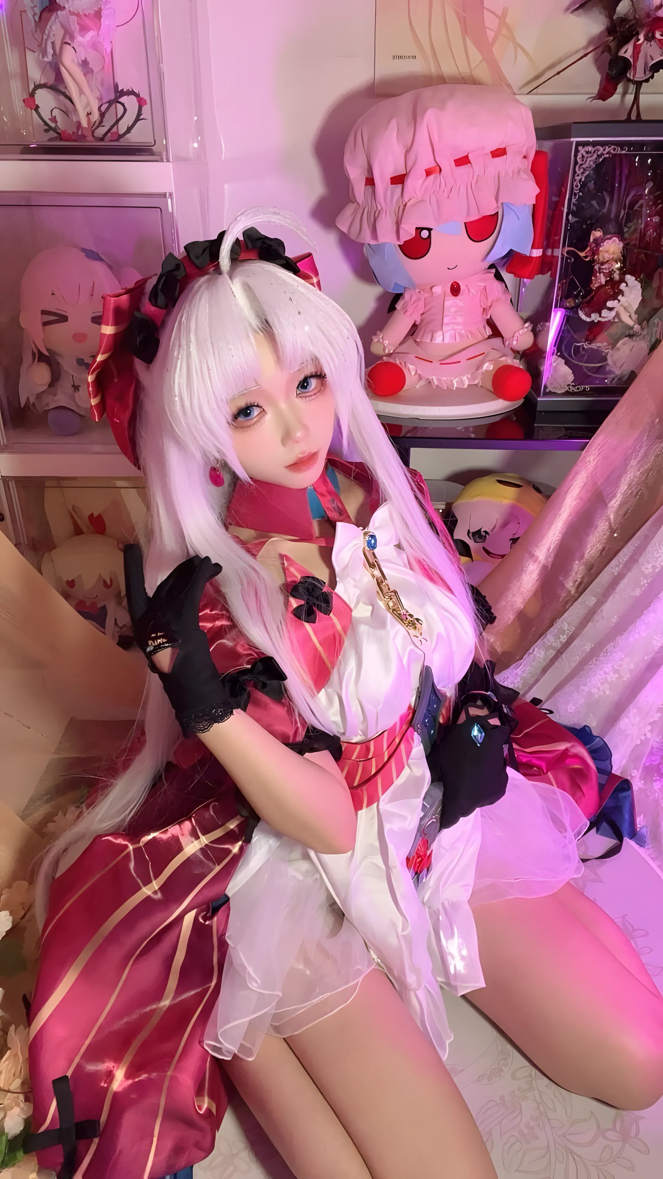 白栎Shirly最新力作：珂莱塔cos写真130图27视频全套下载-漫图社