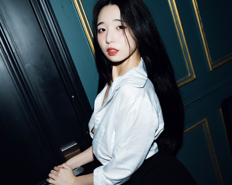 Yeon Woo-Last night NO.2