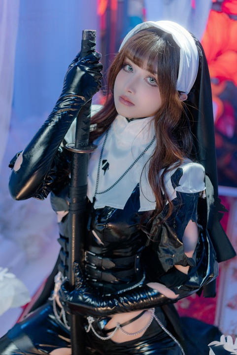 鹿八岁baby修女杀手写真套图下载[123P-1V]｜暗黑系高清作品合集资源