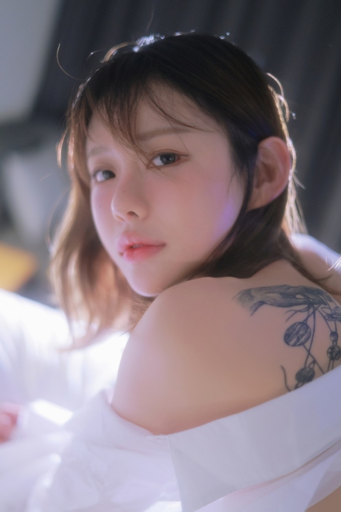 Romi 로미 Pure Media/ArtGravia 系列写真作品合集 [14期]-漫图社