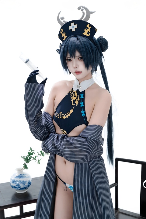 君颜圆又圆 蔚蓝档案 龙华妃咲 护士｜100P+1V白衣天使 · 玄武商会千金的治愈时刻-漫图社