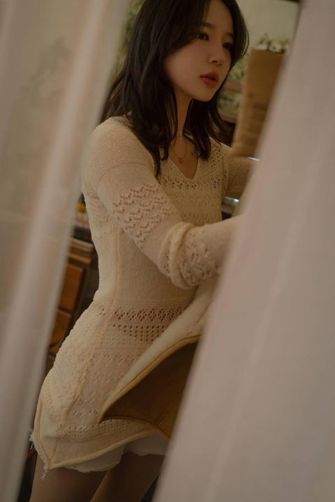 Yeha_The-Nude-Model_vol.321_009