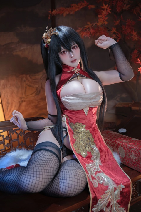 呙呙 写真套图 新春旗袍大凤 [24P]-漫图社