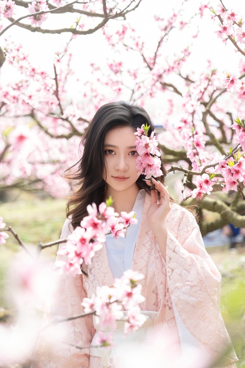 年年nnian – 漫花 [86P] 写真图包-漫图社