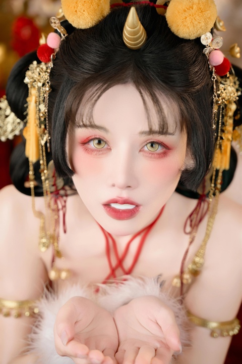 鹿八岁baby《贪吃的小貔貅》写真资源下载 – 208P+31GIF+1V-漫图社