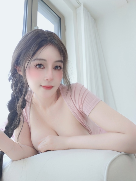 白银81 Fantia 2025年08月会员合集 [86P6V-1.35GB]-漫图社