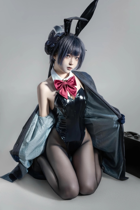 矢量鱼 - 妃咲 兔女郎 [28P]-漫图社
