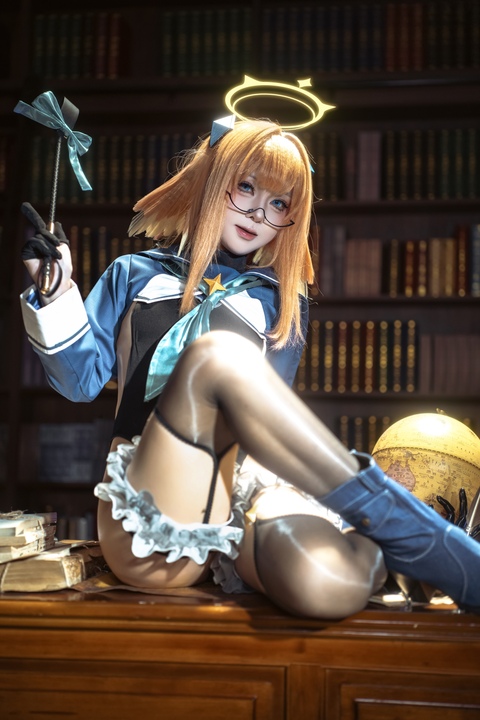 矢量鱼 - 蔚蓝档案 圆堂志美子校服 [50P-513MB]-漫图社