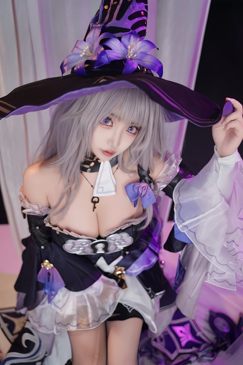 香草奶喵 – 《崩坏：星穹铁道》大黑塔 Cosplay [111P + 32V]-漫图社