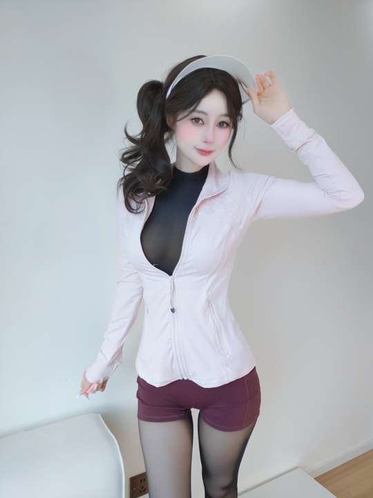 白银81 – 自撮り VOL.102 写真图包下载 [115P5V-1.44GB]-漫图社