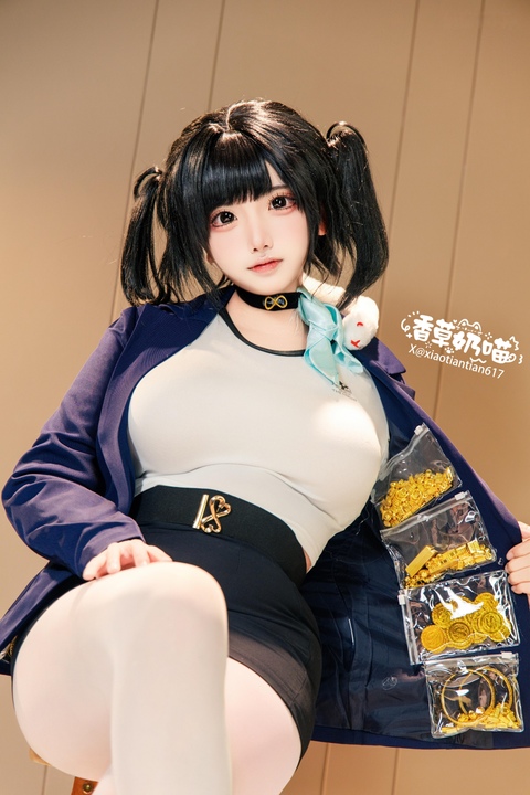 香草奶喵 NIKKE 索林 Soline 全记录：136P 大容量图集与 22V 动态互动-漫图社