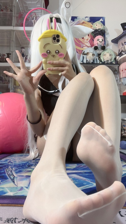 白栎Shirly · 蔚蓝档案 普拉娜 泳装｜113P+20V夏日巨制 · AI少女的碧海晴空-漫图社