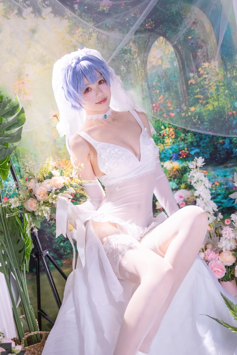 星黛鹿鹿 · EVA 绫波丽 花嫁｜52P白色誓言 · 三无少女的婚纱时刻-漫图社